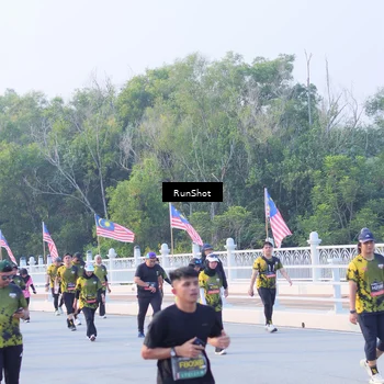Runner Photo 7118615