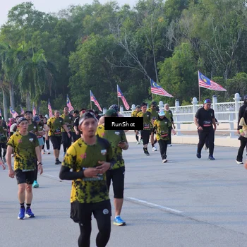 Runner Photo 7118624