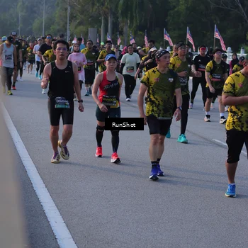 Runner Photo 7118638