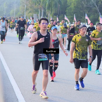 Runner Photo 7118649