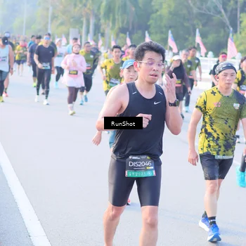 Runner Photo 7118653