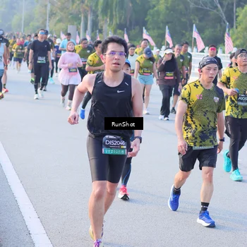 Runner Photo 7118655