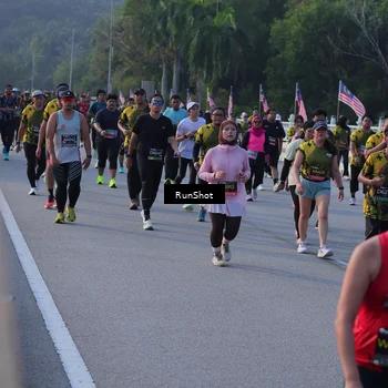 Runner Photo 7118674