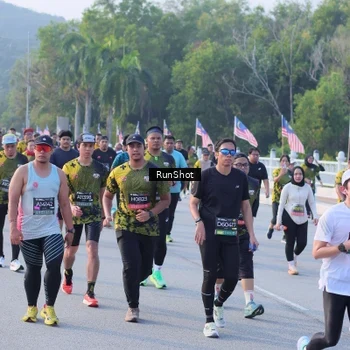 Runner Photo 7118694