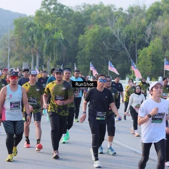 Runner Photo 7118698