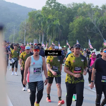 Runner Photo 7118711