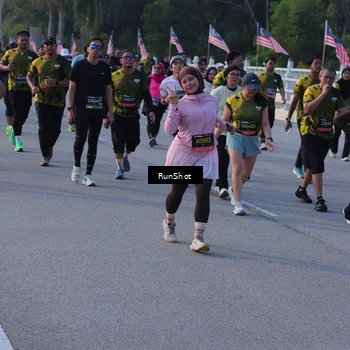 Runner Photo 7118714
