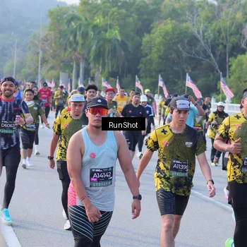 Runner Photo 7118718