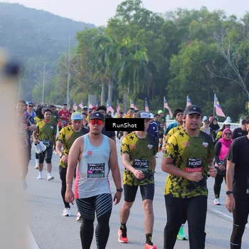 Runner Photo 7118724