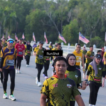 Runner Photo 7118731