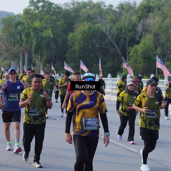 Runner Photo 7118742