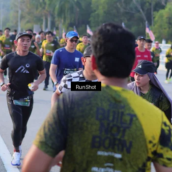 Runner Photo 7118748