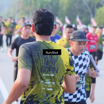 Runner Photo 7118750