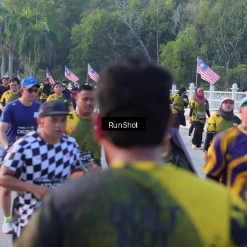 Runner Photo 7118752
