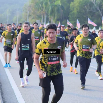 Runner Photo 7118764