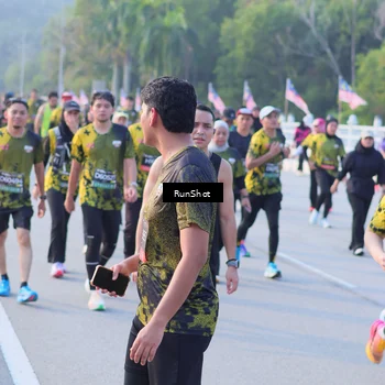 Runner Photo 7118779