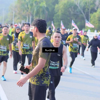 Runner Photo 7118782