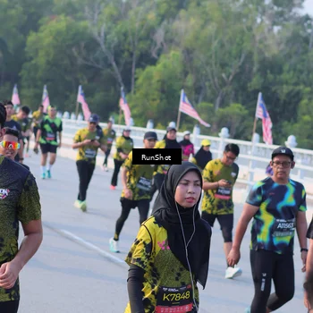 Runner Photo 7118799