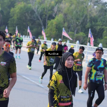 Runner Photo 7118801