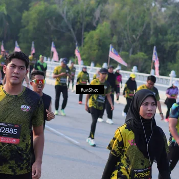 Runner Photo 7118805