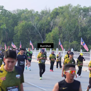 Runner Photo 7118816