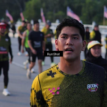 Runner Photo 7118832