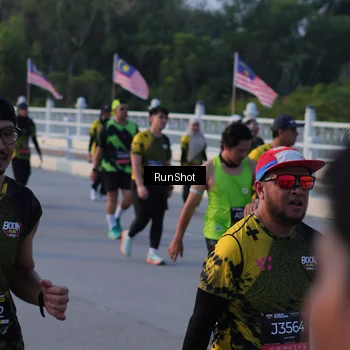 Runner Photo 7118851