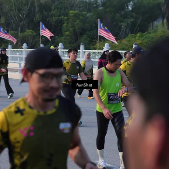Runner Photo 7118854
