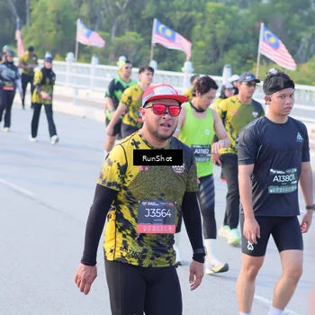 Runner Photo 7118855