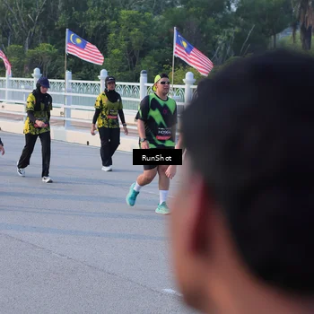 Runner Photo 7118862