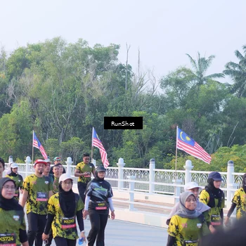 Runner Photo 7118881