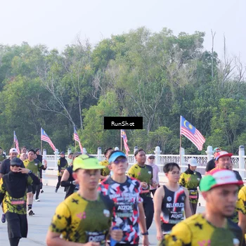 Runner Photo 7118892