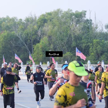 Runner Photo 7118898