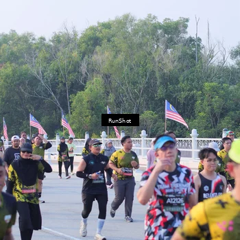 Runner Photo 7118902