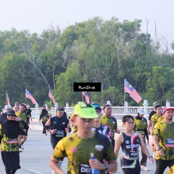 Runner Photo 7118903