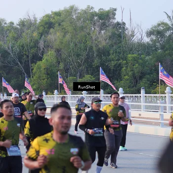 Runner Photo 7118921