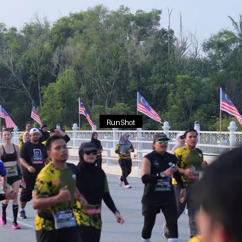 Runner Photo 7118924