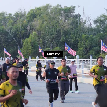 Runner Photo 7118925