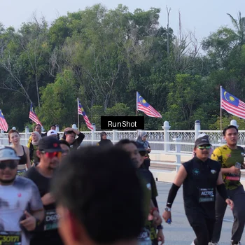 Runner Photo 7118932