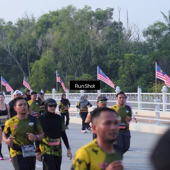 Runner Photo 7118935