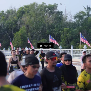 Runner Photo 7118936