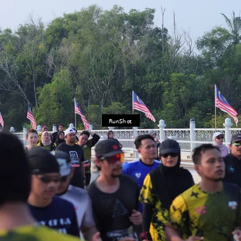 Runner Photo 7118941