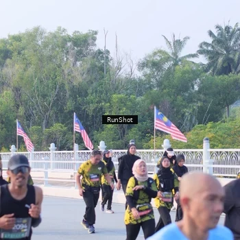 Runner Photo 7118974