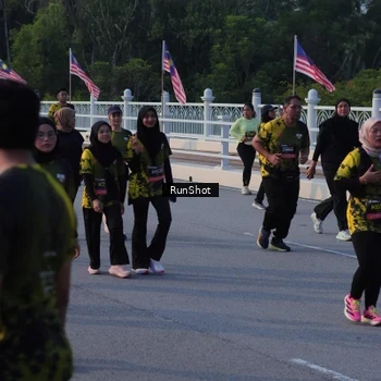 Runner Photo 7118976