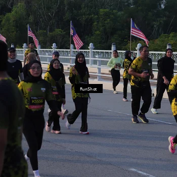 Runner Photo 7118981