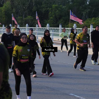 Runner Photo 7118985
