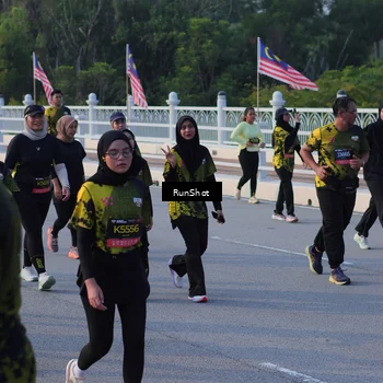 Runner Photo 7118989