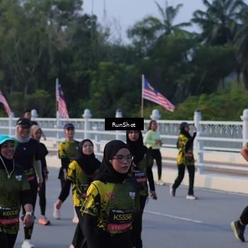 Runner Photo 7118994