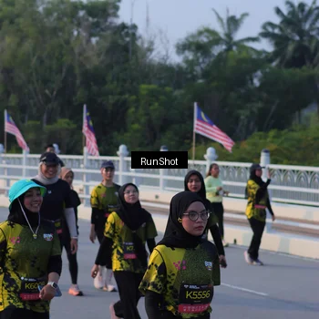 Runner Photo 7118998