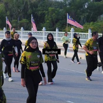 Runner Photo 7118999